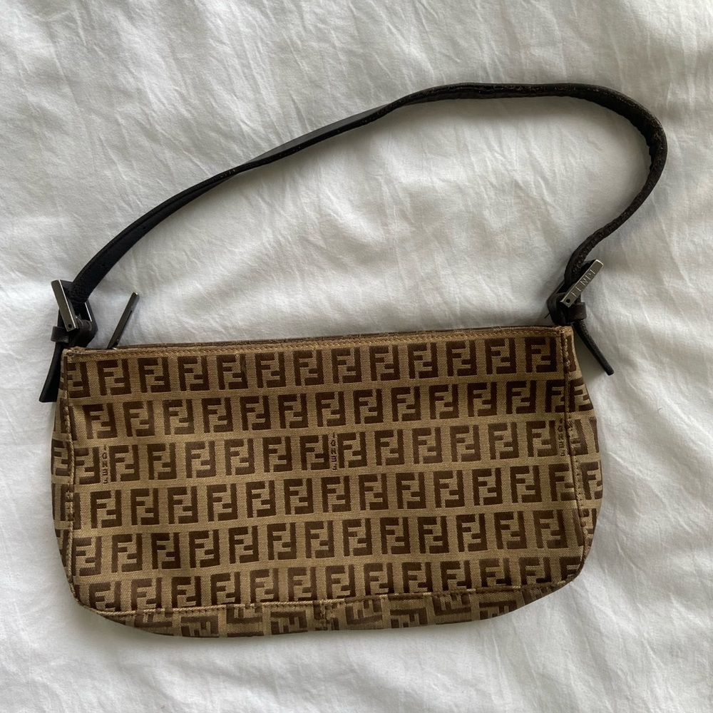 Vintage Fendi bag - Picture 1 of 5